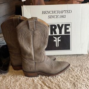 Frye pull on cowgirl boot